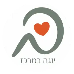 לוגו של יוגה במרכז