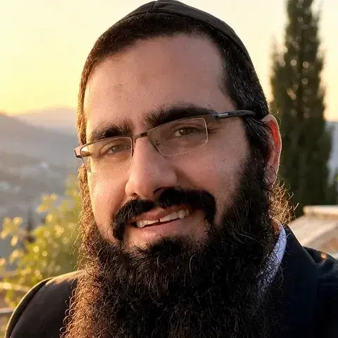 פגישת מפה אישית של 60 דקות און ליין שחושפת מה באמת עוצר את הזוגיות שלכם ובונה דרך ברורה ומדויקת לשינוי מהשורש.