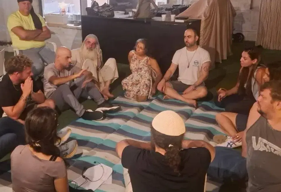 עורו הכשרת מנחי קהילה