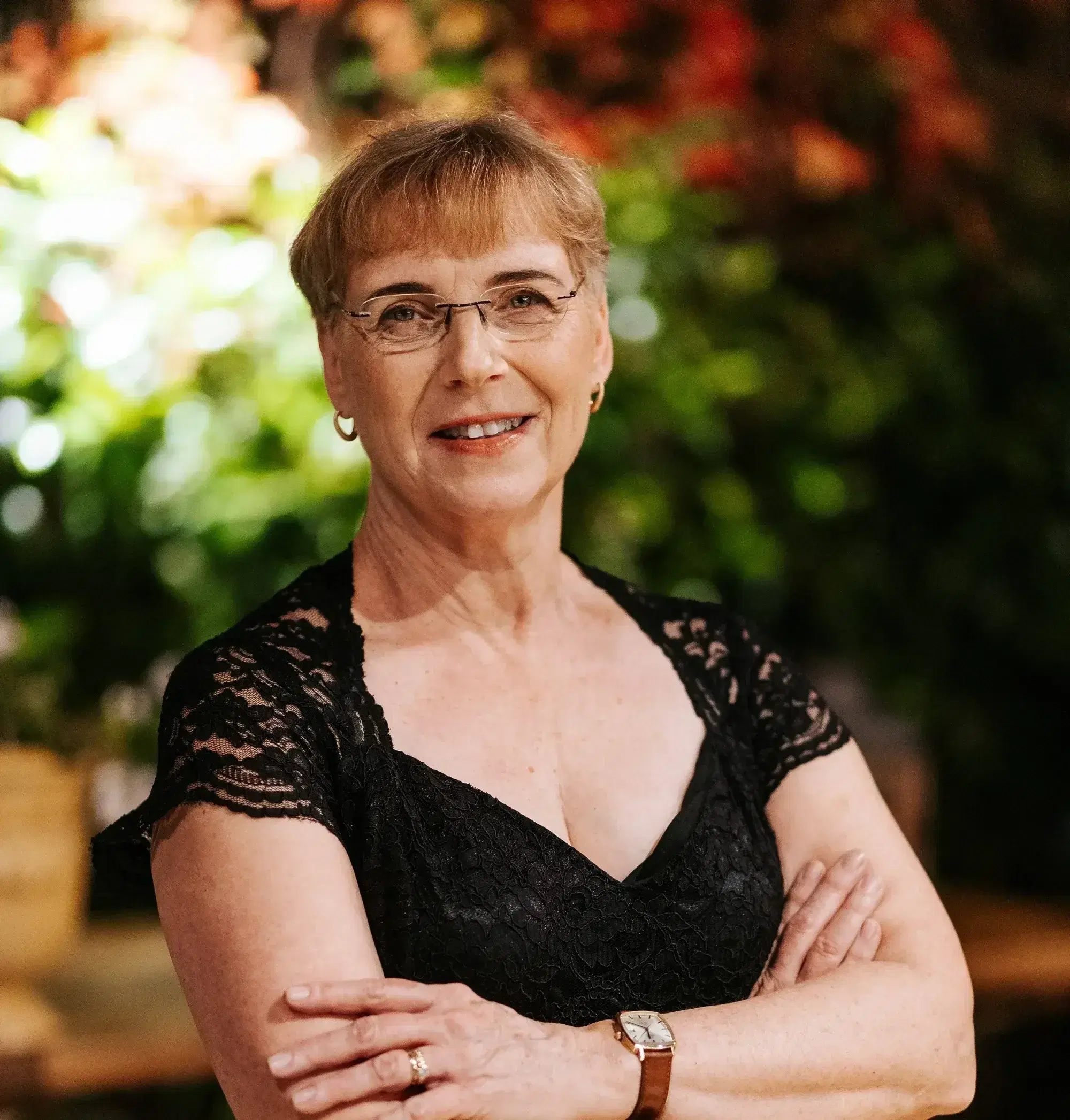 יוכבד שוורץ פסטיבל הצ'מבלו בסלון מול גבעת נפוליאון