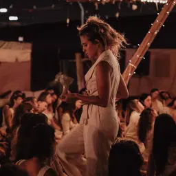 לוגו של של מרקס Way Of the Wise Women