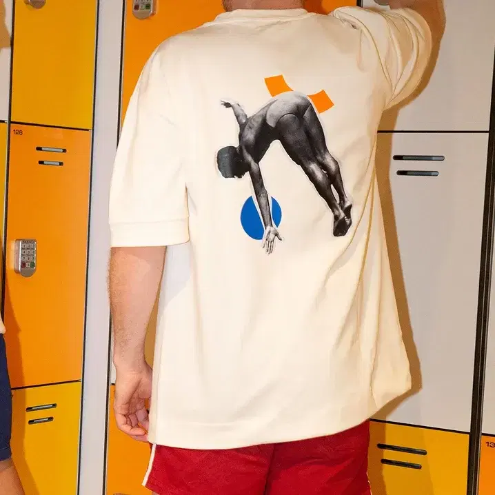 חולצת ״אהרון״