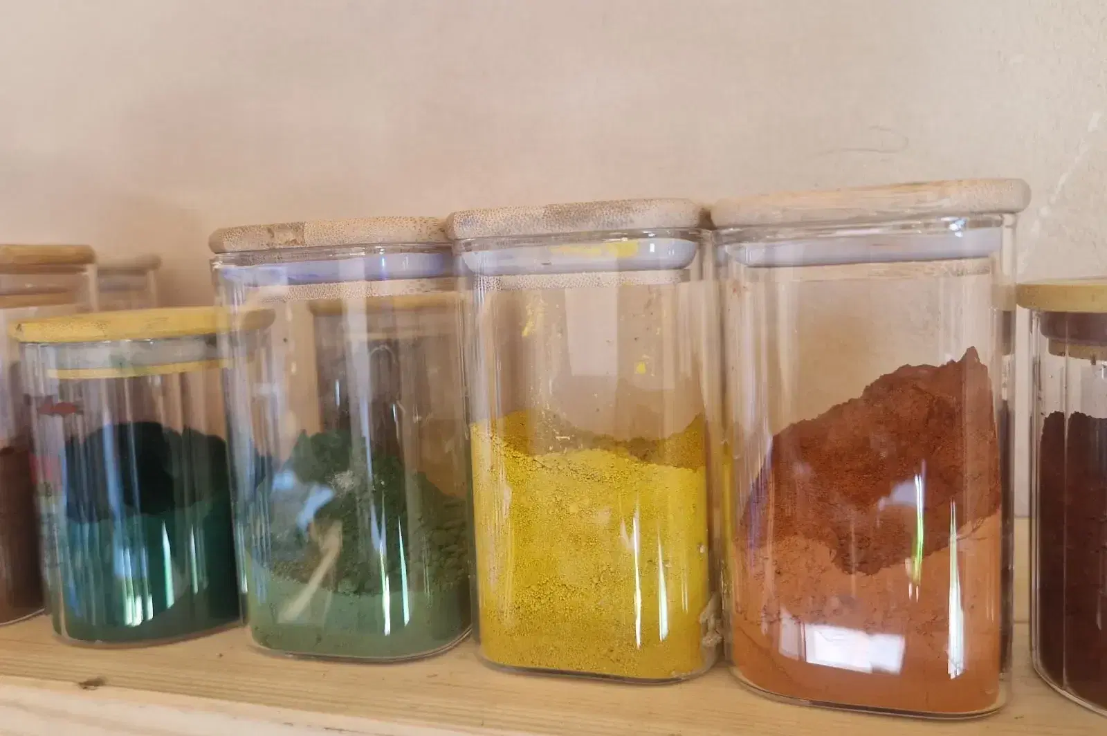 פיגמנטים מינירלים