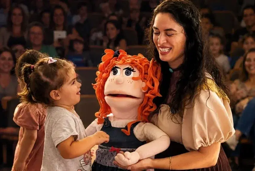 אהבה לבובות שלנו אהבה לבובות שלנו