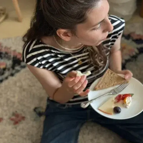 בוקר אמהות 8.1.26 עם שירה דן