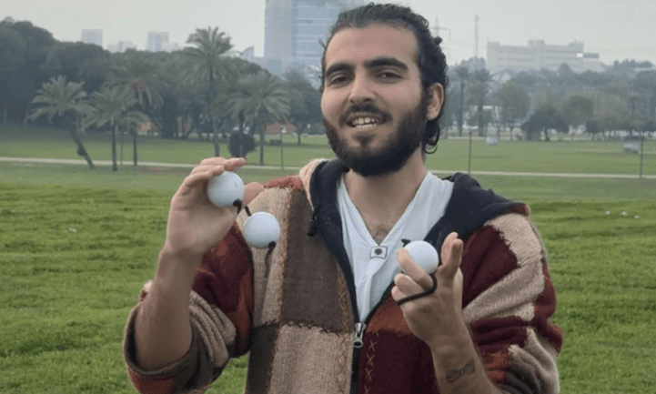 אסלאטוס אסלאטוס