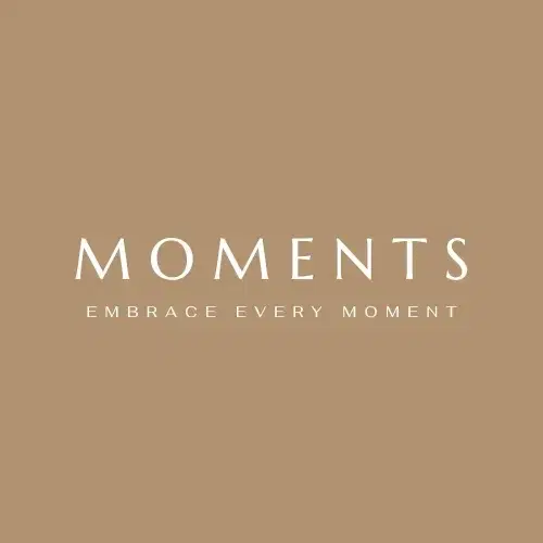 לוגו של Moments Retreats