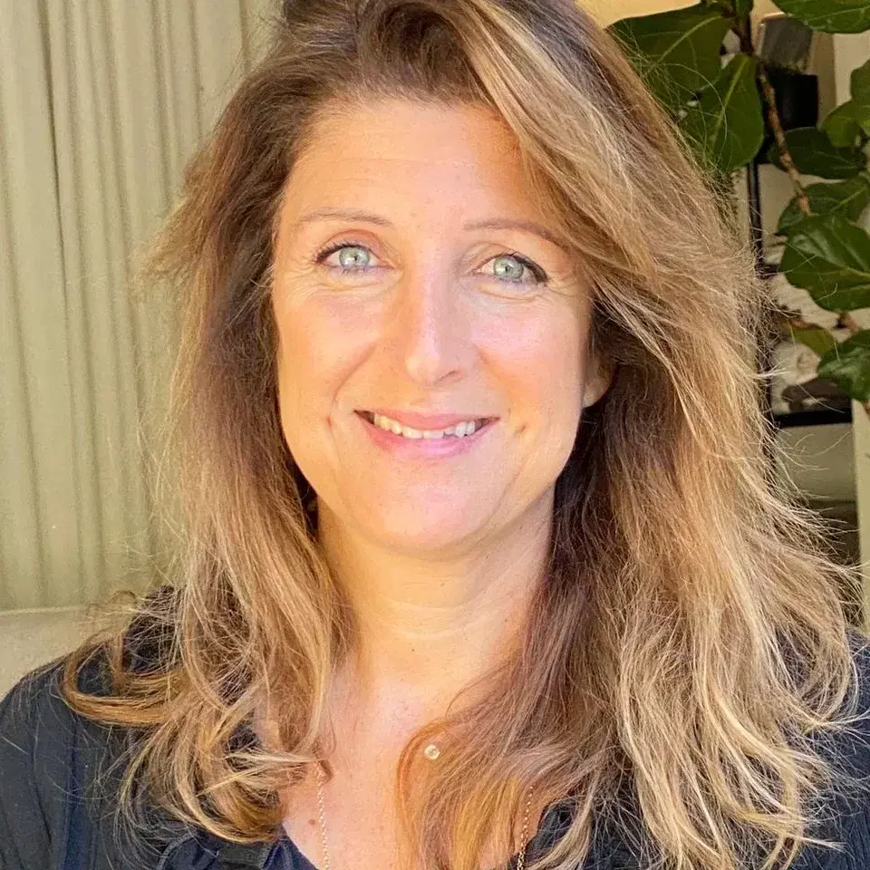 כרטיס להרצאה של ד״ר גלית בן טובאל